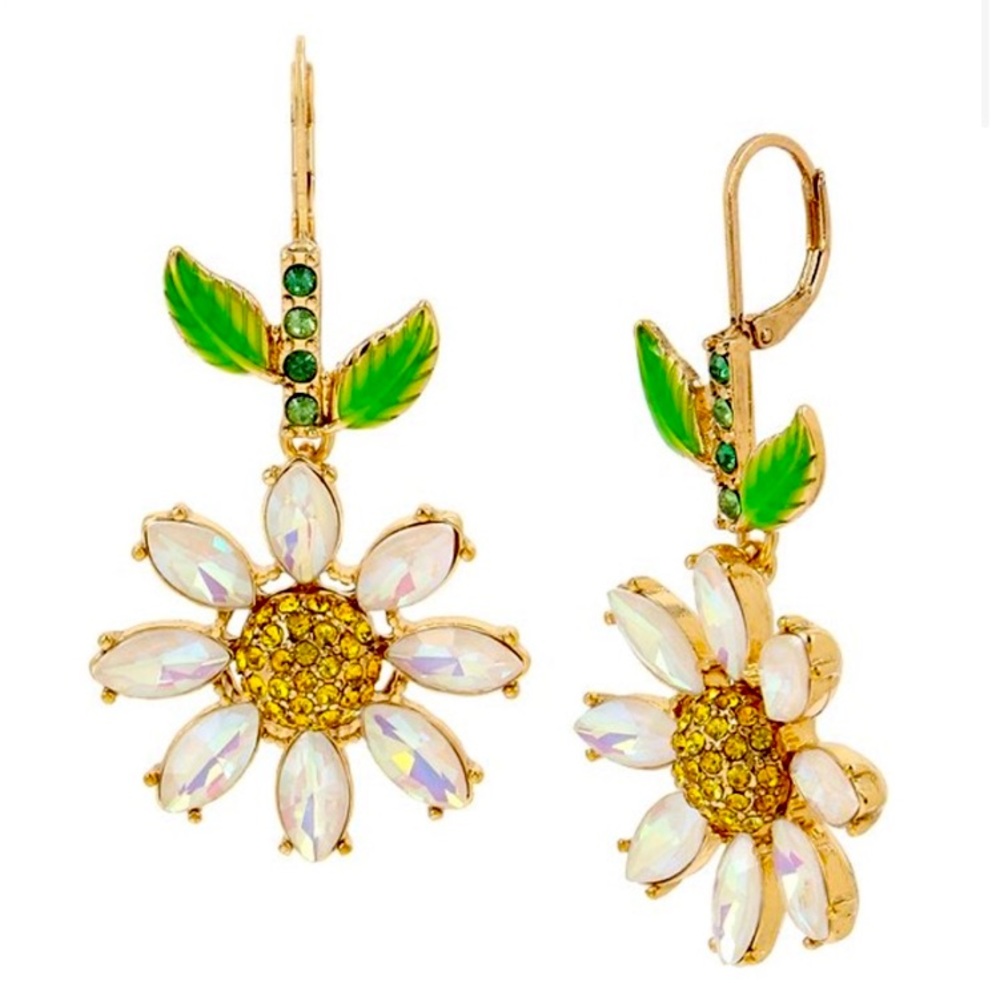 Betsy Johnson daisy earrings